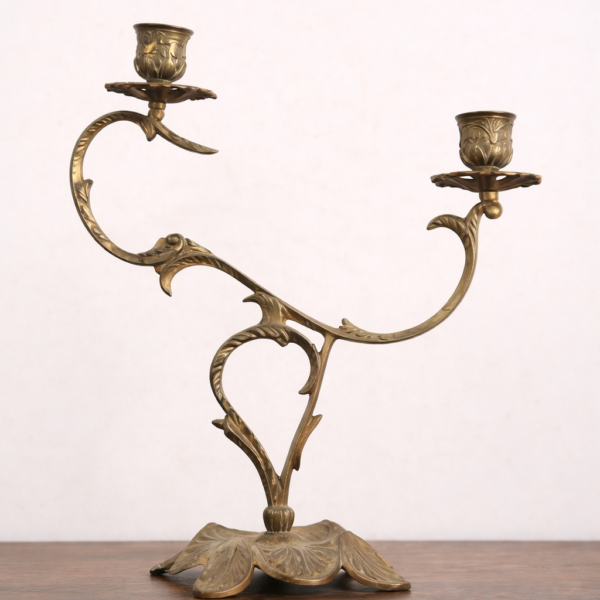 Candélabre Ancien en Laiton  Style Art Nouveau Élégant