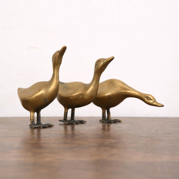 Lot de Canards en Laiton Vintage  Décoration Mid-Century Élégante